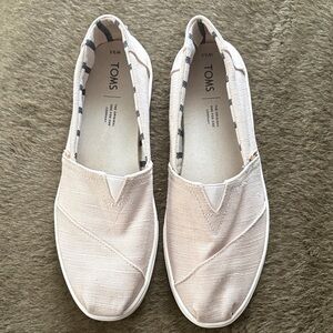 TOMS Women's Light Beige Slip-On Flats